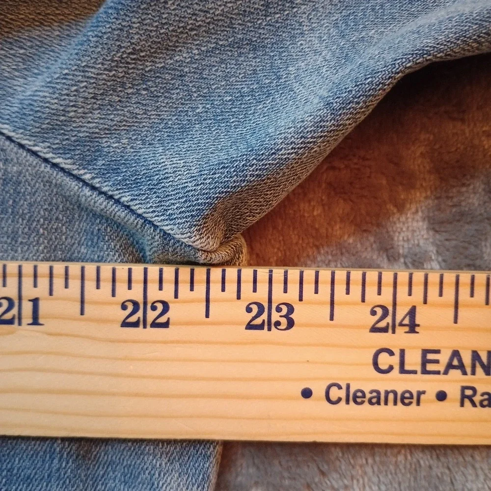 Chicos Denim Jean Trucker Jacket Womens Plus Sz 3 Blue Distressed Cotton Stretch